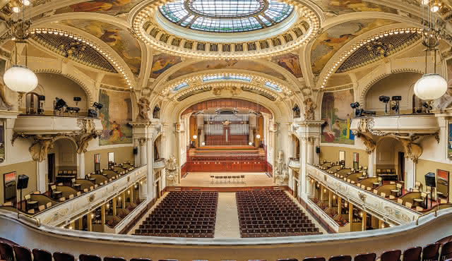 Gala d'opéra et de ballet à la Maison municipale