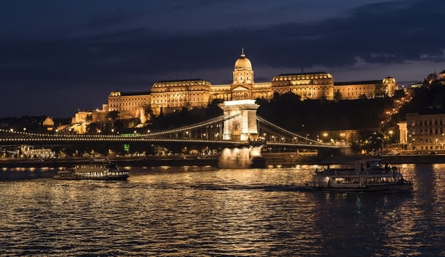 Dîner et croisière avec musique live