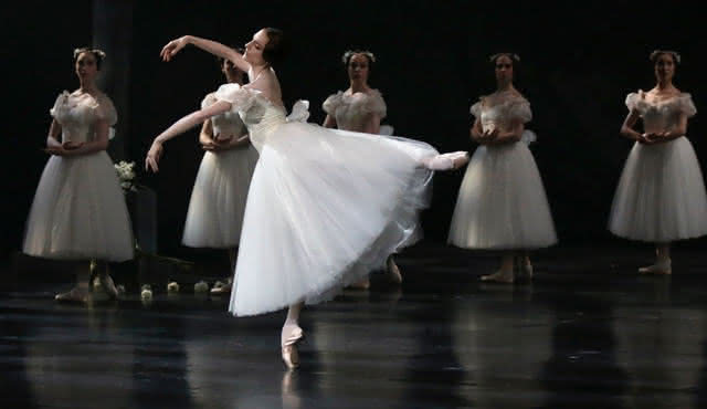 Giselle: Opéra National de Paris