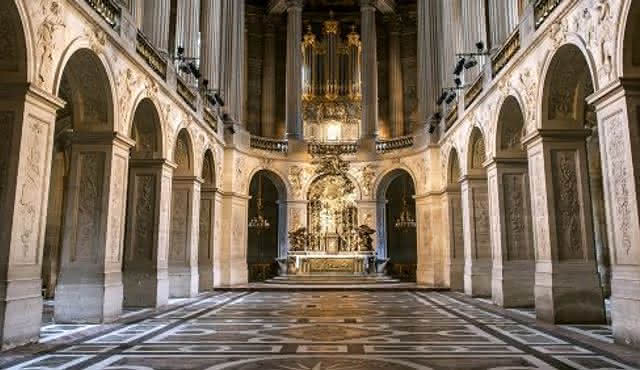 凡尔赛宫的夏朋蒂埃《圣母玛利亚》弥撒曲
