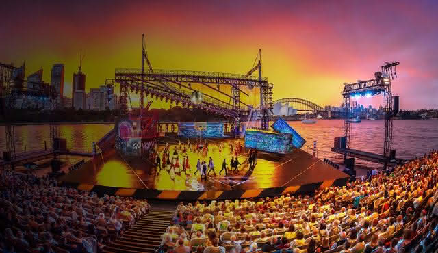 西区故事悉尼港的汉达歌剧院