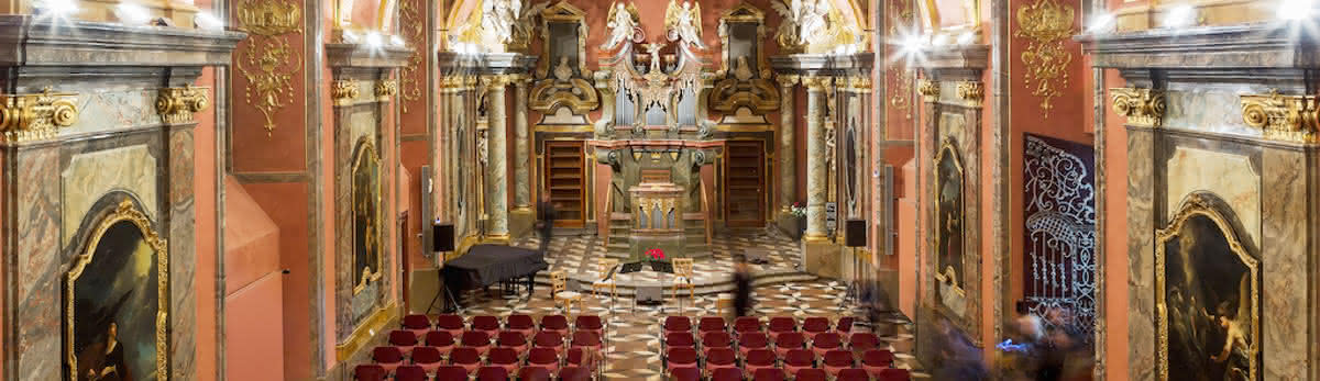 Classic Spectacular in Mirror Chapel / Klementinum