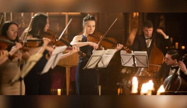 Vivaldi Four Seasons by Candlelight