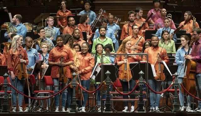 Orchestre MIAGI : À la recherche de l'empreinte africaine