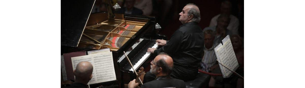 Pianist Series: Jorge Luis Prats