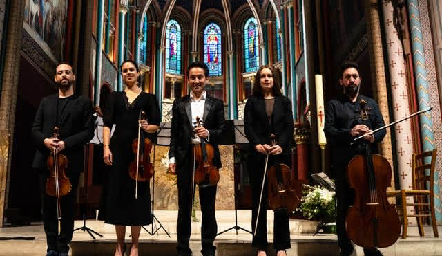 As 4 estações de Vivaldi, Ave Maria e Concertos famosos em Saint Germain des Prés