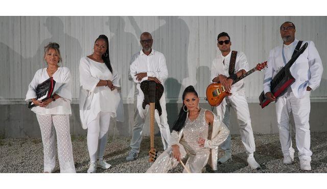 Sheila E.