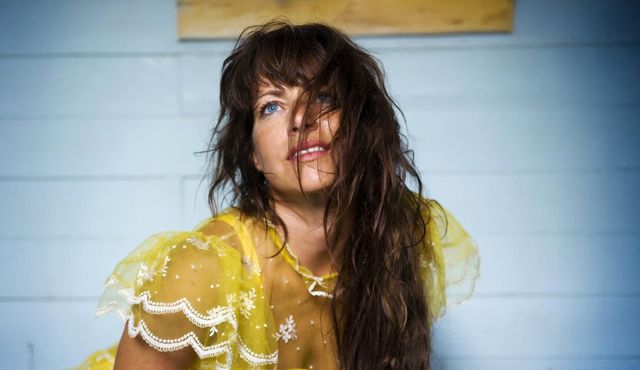 In The Summertime: com Ellen ten Damme