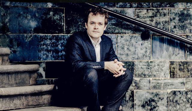 Rachmaninoff's Piano Concerto No. 2 with Benjamin Grosvenor