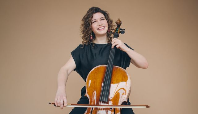 Sinfonía n.º 9 de Dvořák y Julia Hagen en el Concierto para violonchelo de Schumann