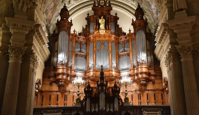 Concerto di Capodanno nella Cattedrale di Berlino: Fuochi d'artificio per tromba e organo