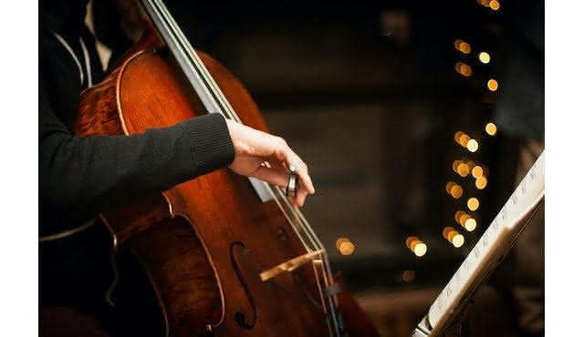 Double Bass by Candlelight — Strand Chamber Music Series