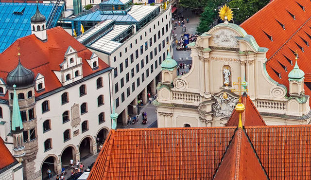 Chiesa del Santo Spirito al Viktualienmarkt di Monaco