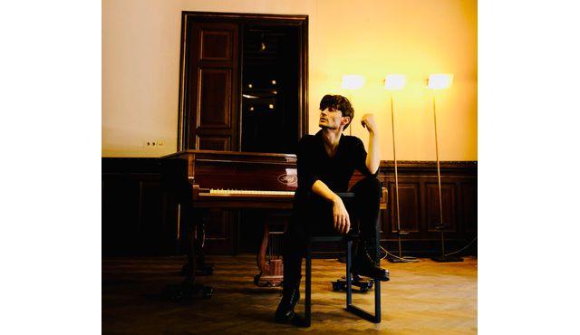 Sala Villanos: Andrei Irimia — Tour europeo 2025 — 'Lights & Shadows'
