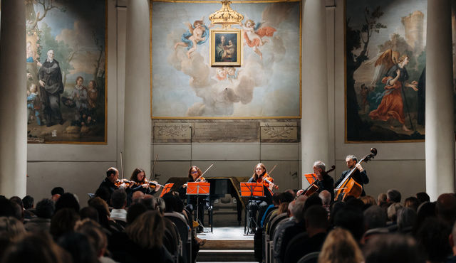 Vivaldis Vier Jahreszeiten mit Apericena im Zeffirelli‐Museum – VIP‐Erlebnis in Florenz