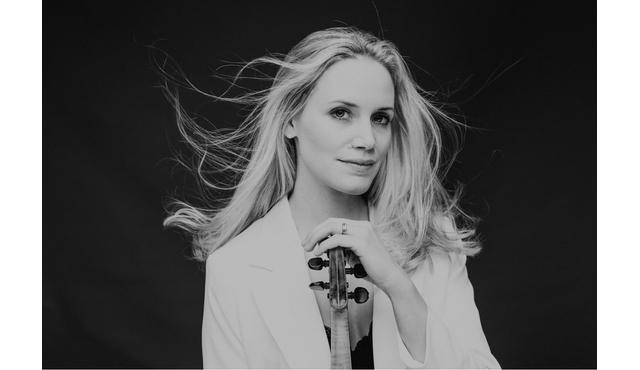 Marie Radauer‐Plank at Clärchen's Sunday concerts in the Mirror Hall