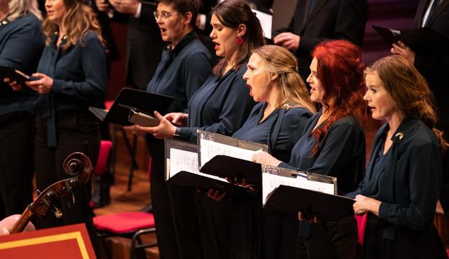 Requiem de Fauré par le Nederlands Kamerkoor et l'Amsterdam Sinfonietta