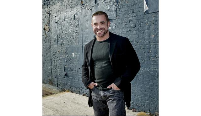 앤서니 드 마레: 카우프만 음악 센터에서의 피아노 연주