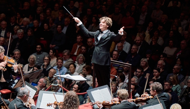 Klaus Mäkelä & Orchestre de Paris: Rachmaninoff & Franck