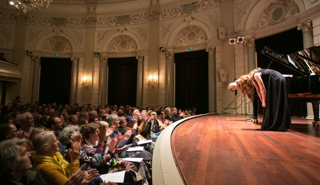 Het Middagconcert: 初期音楽と舞踊、トナーダス＆カチュア