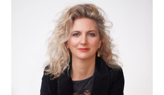 Ophélie Gaillard: Cello Tango in Salle Cortot