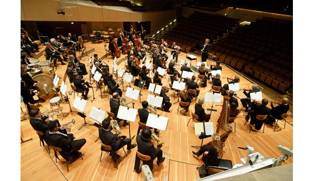 柏林交响乐团：《盖亚与永恒》