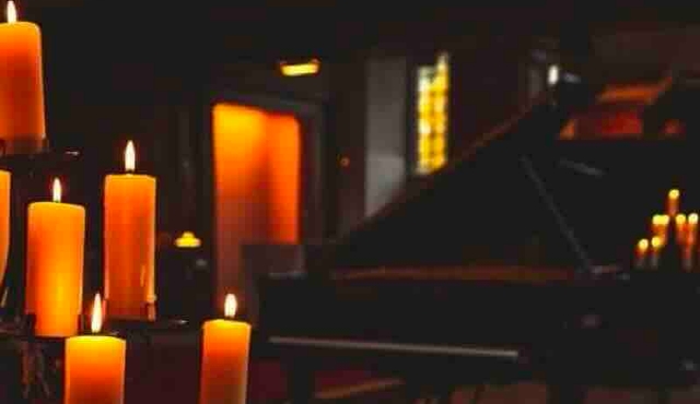 Einaudi Chillout Piano by Candlelight a St Paul's Covent Gardenben