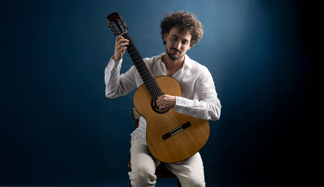 Spanische Gitarre & Bach‐Toccata in der Dorotheerkirche&nbsp;&mdash; (Reformierte Stadtkirche)
