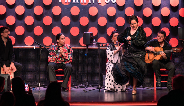 Los Tarantos: Traditional Flamenco Show in Barcelona
