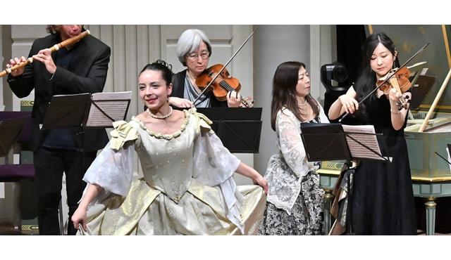 「バッハへの道：ソナタの発展」