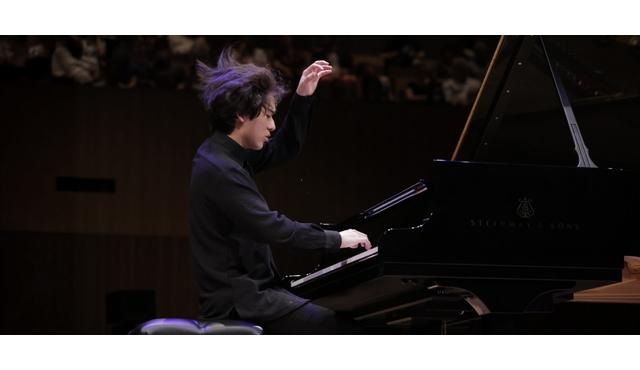 Pianist Series: Yunchan Lim plays Mozart