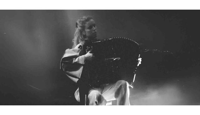 Suzan Peeters&nbsp;&mdash; Basement Sessions