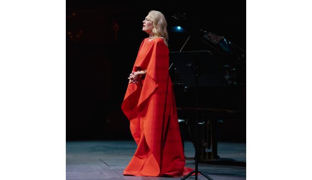 Sondra Radvanovská se vrací do Liceu