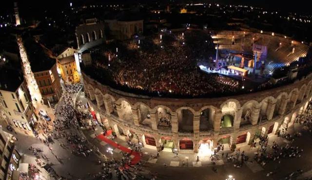 Arène de Vérone 2027 : opéra et dîner debout