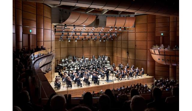 Auditorium v Miláně: Mozart / Mendelssohn / Nielsen / Gonzales