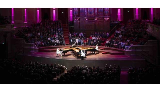 Simeon ten Holt's Canto Ostinato